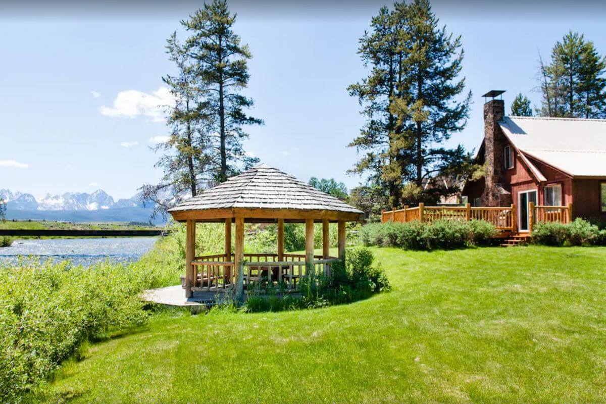 Ultimate Guide to Kirkham Hot Springs Idaho for a Memorable Soak