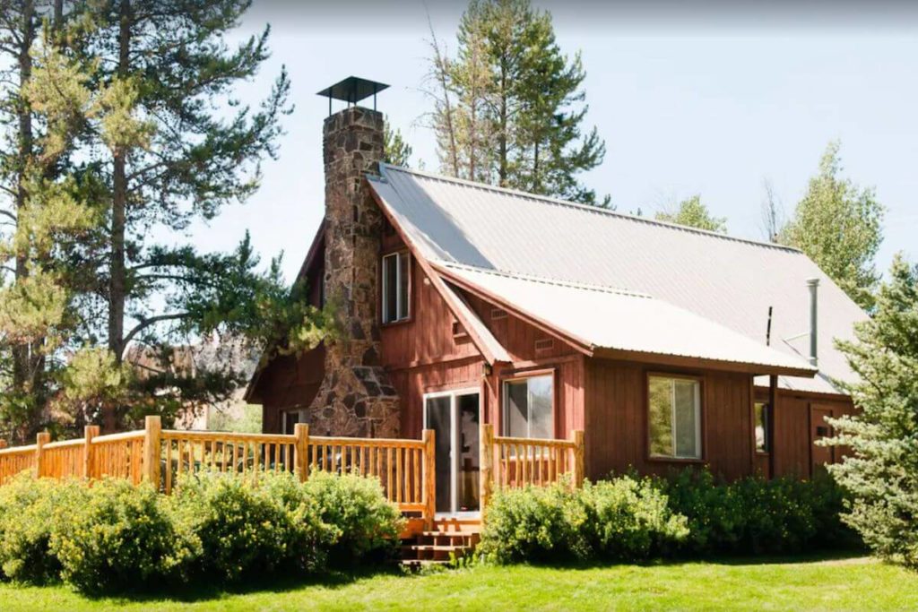 7 AMAZING Idaho Hot Springs You Need to See