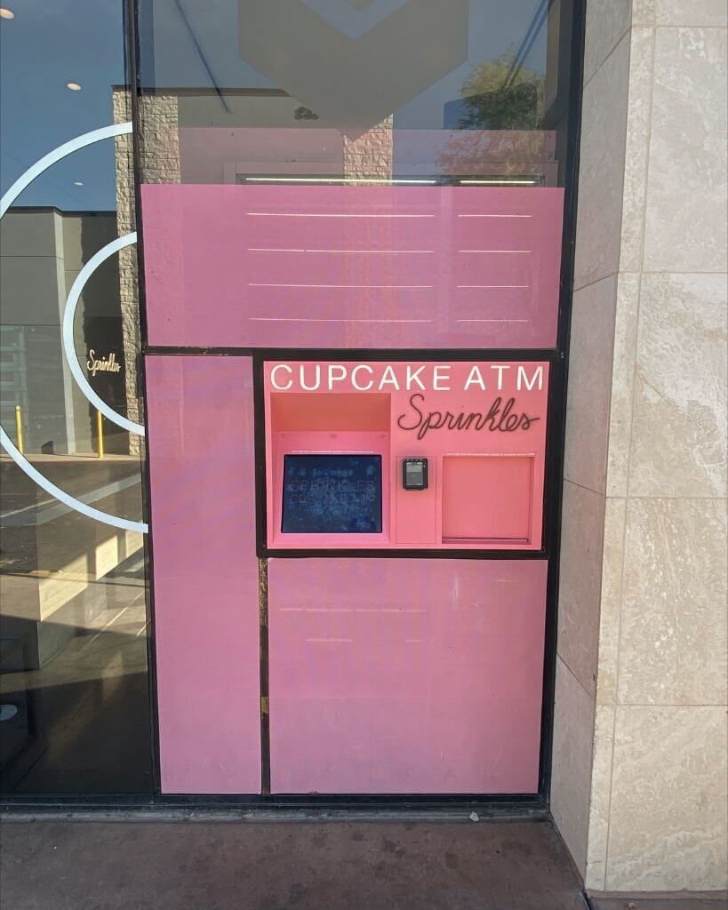 instagrammable place in scottsdale - sprinkles ATM