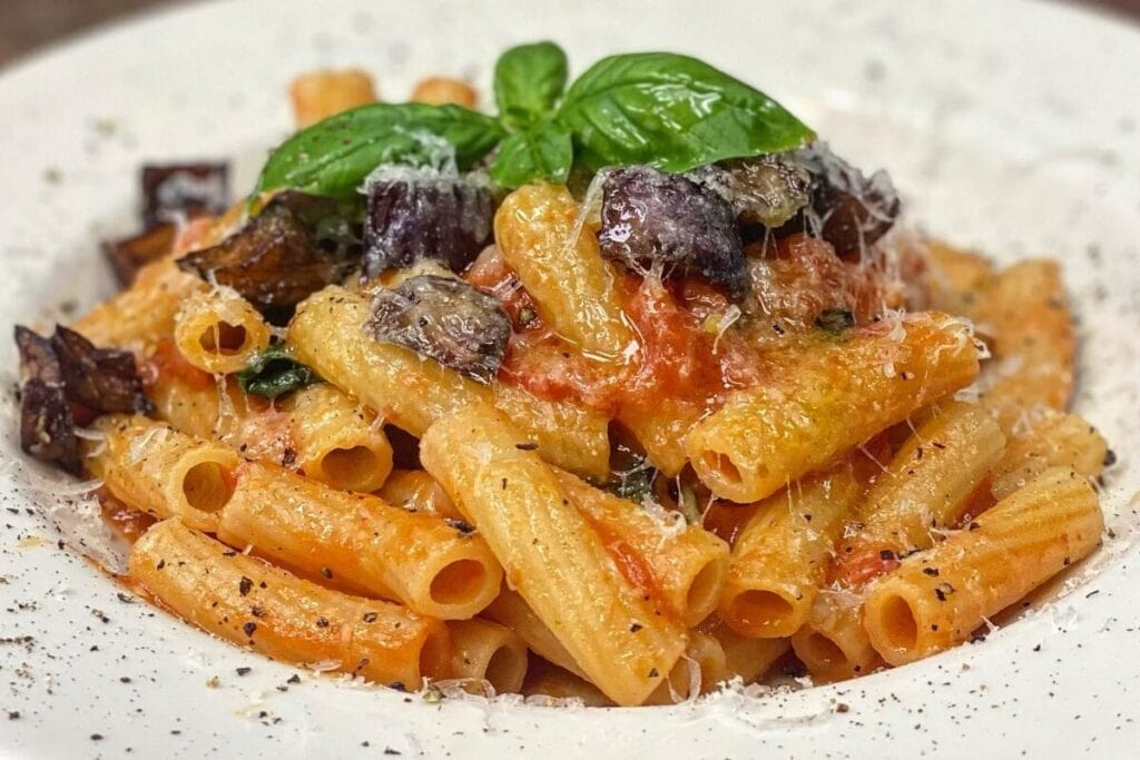 scottsdale andreoli italian grocer rigatoni alla norma pasta