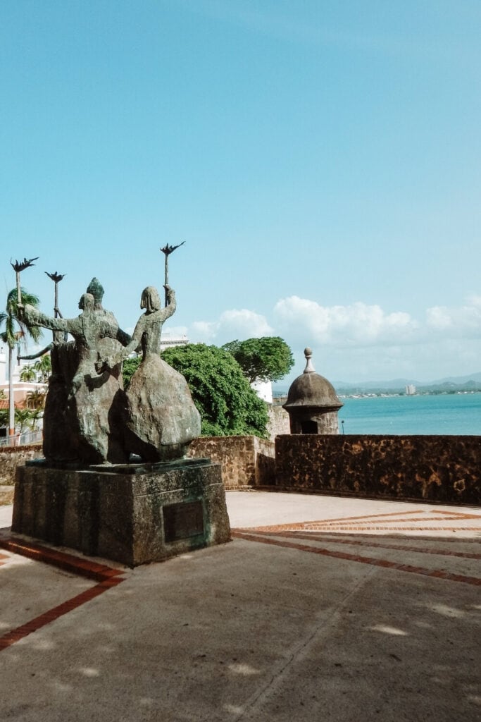 sunny day over statue at Plazuela La Rogativa